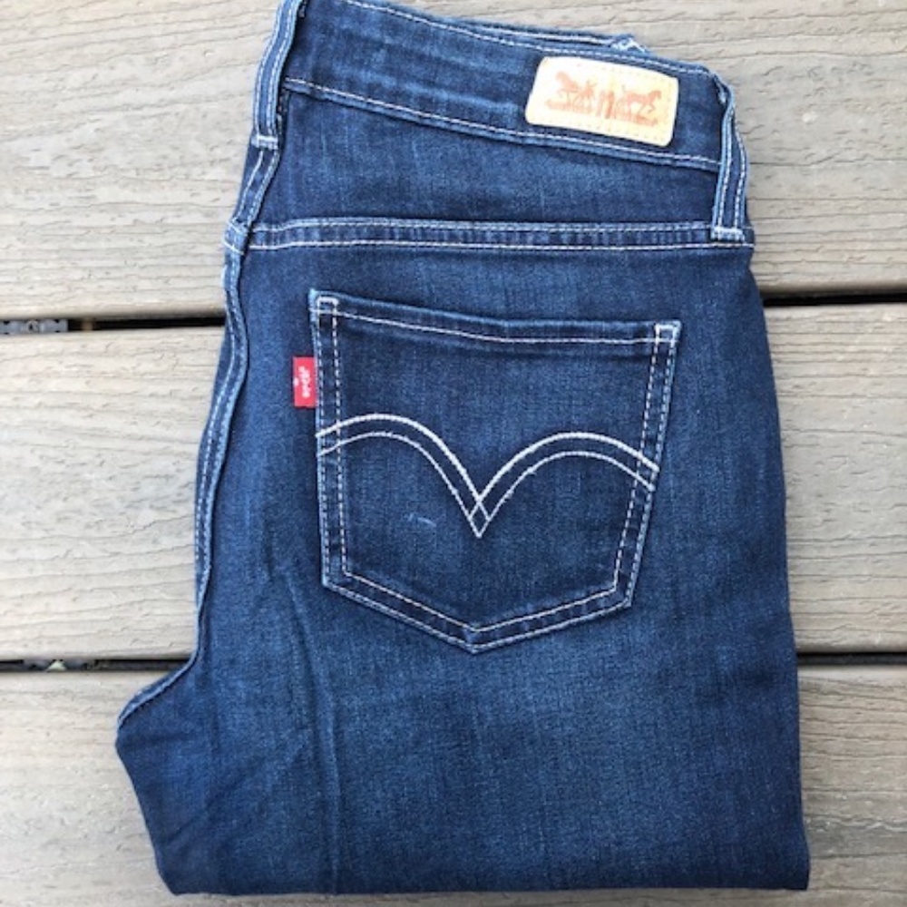 Levi's Blue Jeans Size 7M